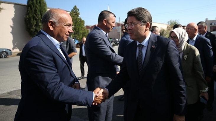 Adalet Bakanı Yılmaz Tunç Balıkesir'de temaslarda bulundu
