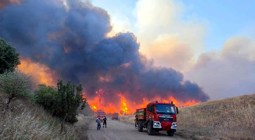 Tekirdağ'da yangın! Alevlerin yaklaştığı mahalle boşaltılıyor